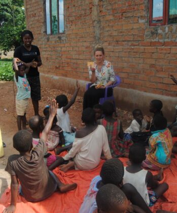 Volontärin im Projekteinsatz in Uganda