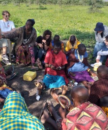 Besuch im Maasai Dorf in Tansania